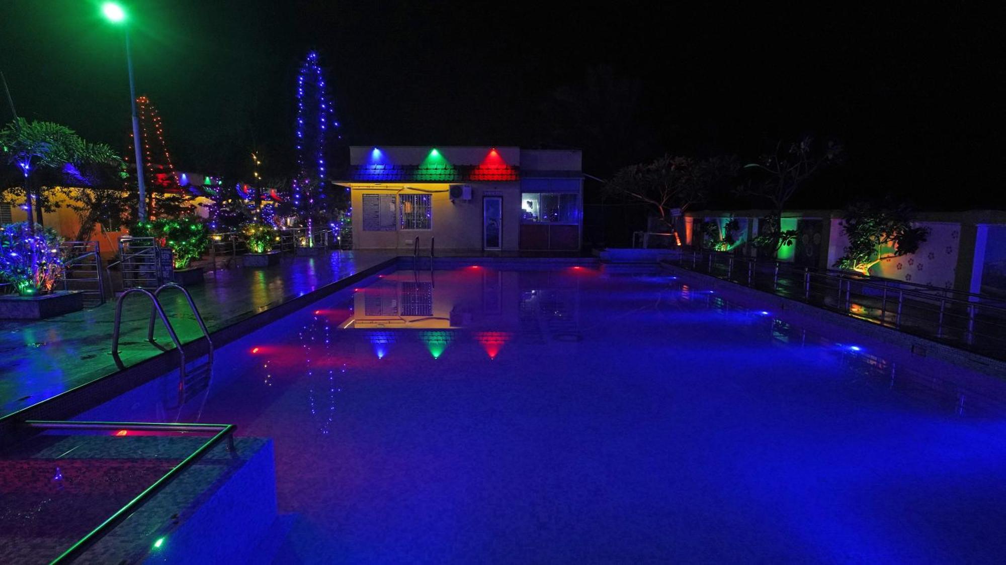 Marino Beach Resort Mandarmani Bagian luar foto