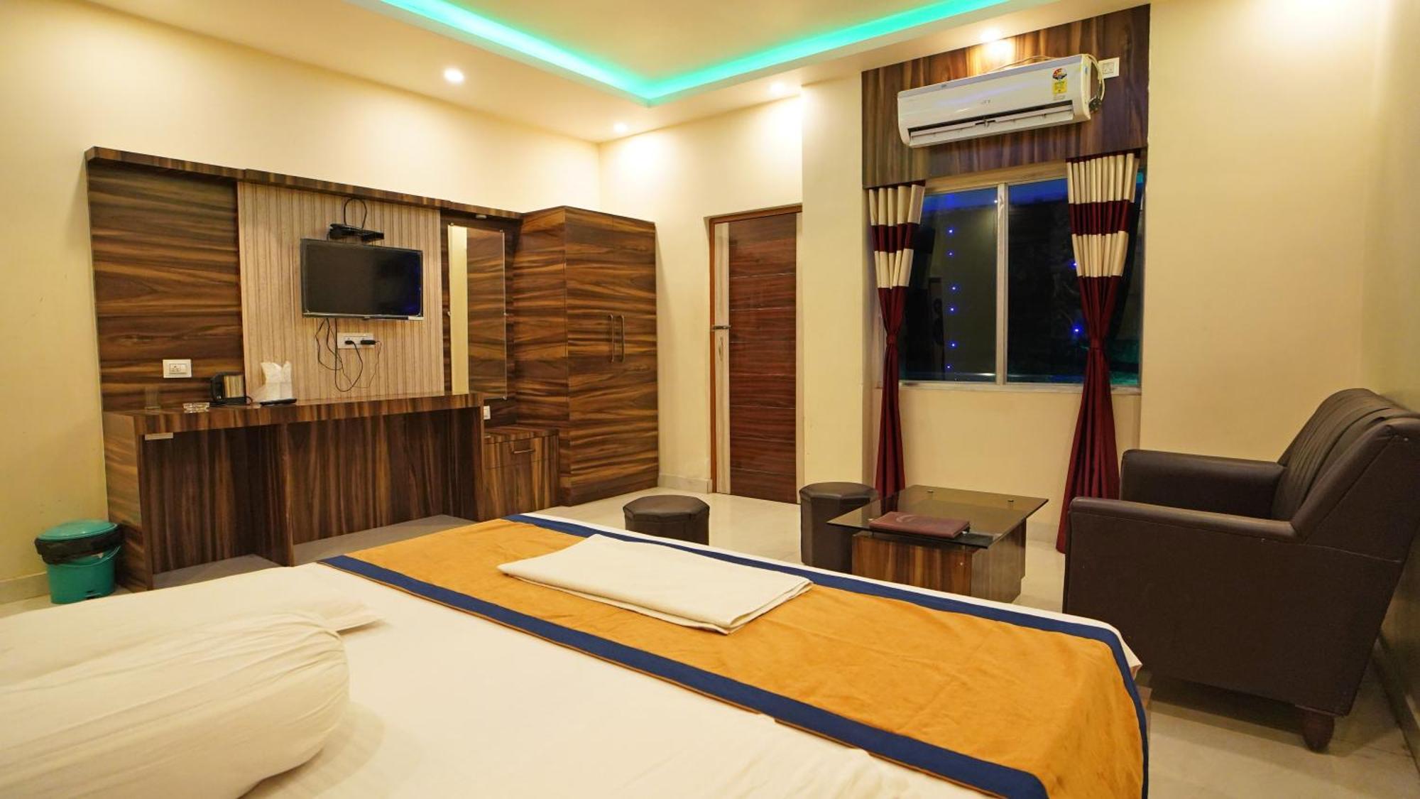 Marino Beach Resort Mandarmani Bagian luar foto