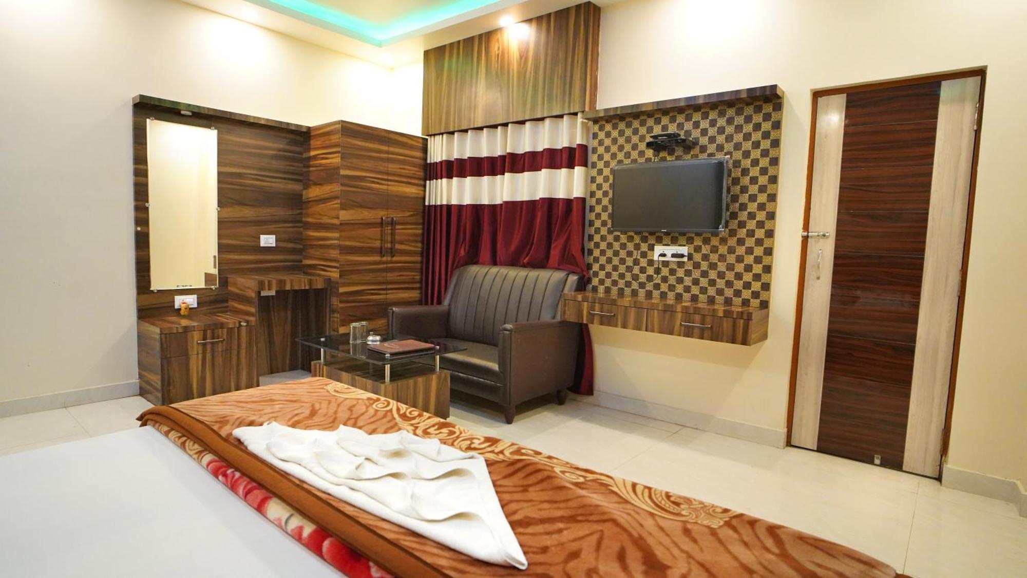 Marino Beach Resort Mandarmani Bagian luar foto