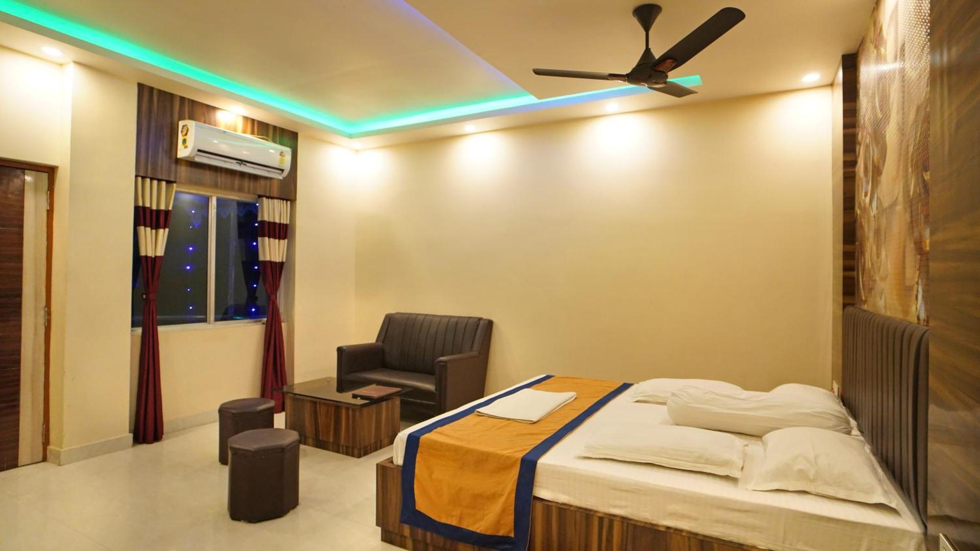 Marino Beach Resort Mandarmani Bagian luar foto